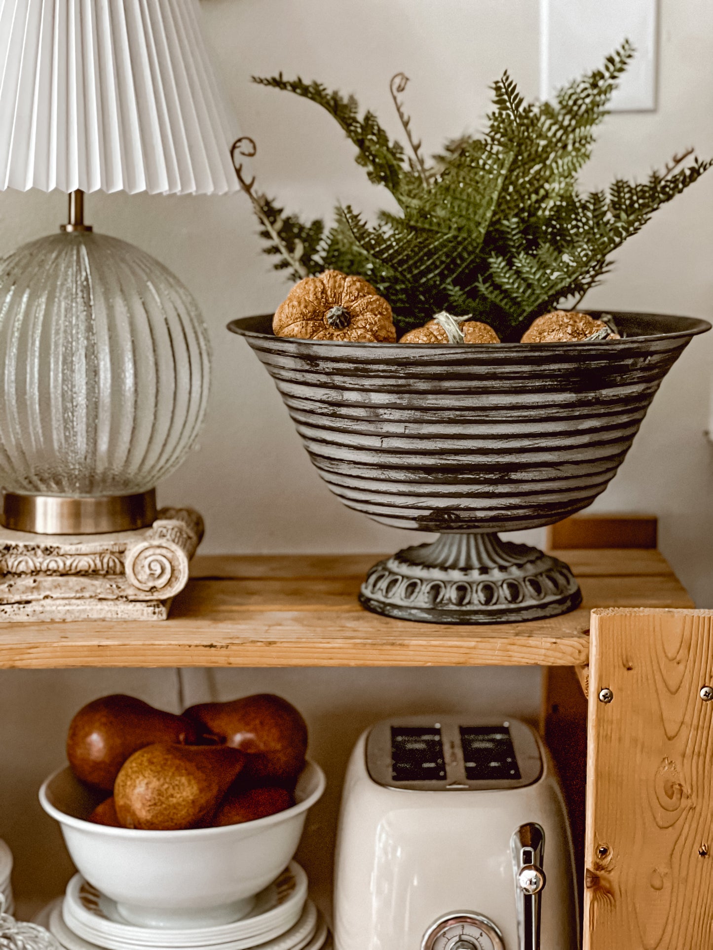 13” Black Fluted Pedestal Bowl